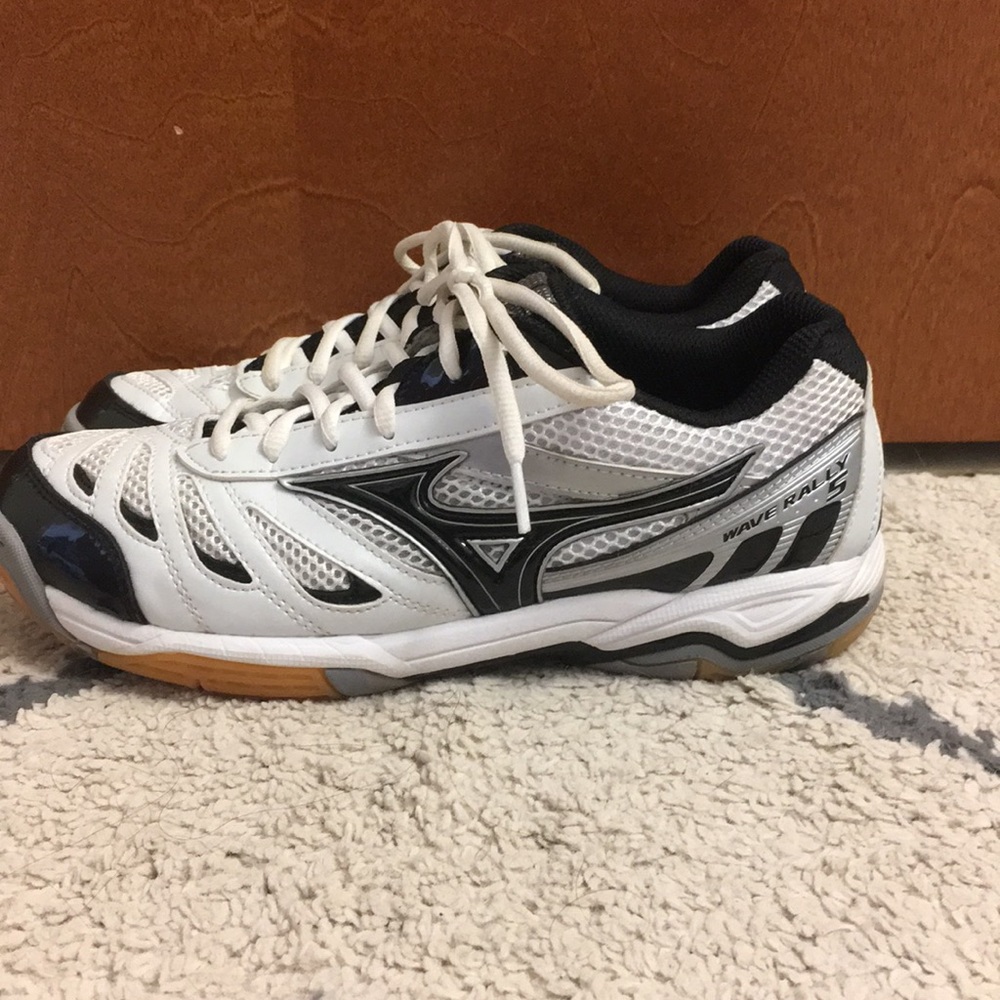 Mizuno wave rally 5 non-marking volleyball shoes
